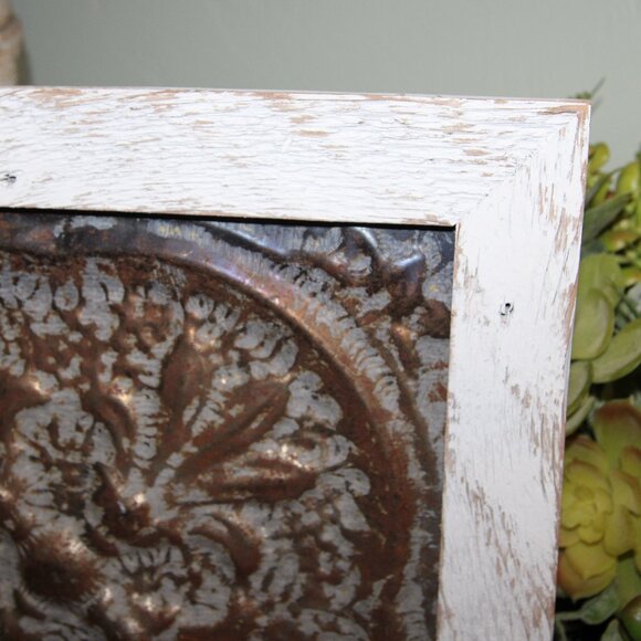 Ornate Vintage Rustic Metal Tile & Reclaimed Wood Medallion Wall Decor Plaque - Picture 6 of 6